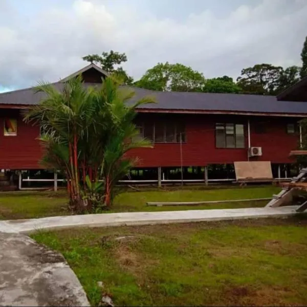 Mulu Tribal Homestay, hotel v destinaci Mulu