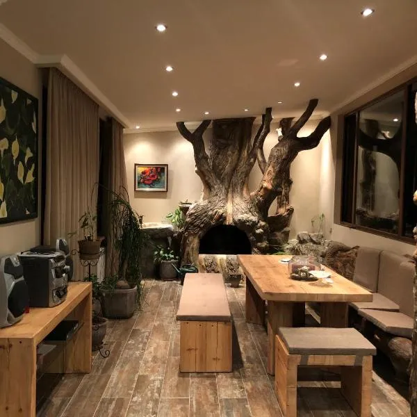 The Oaktree House In The Very Heart Of The City, hotel v Jerevanu