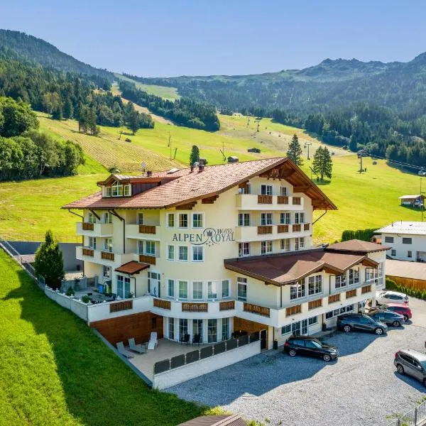 Hotel Alpen-Royal, hotel a Jerzens