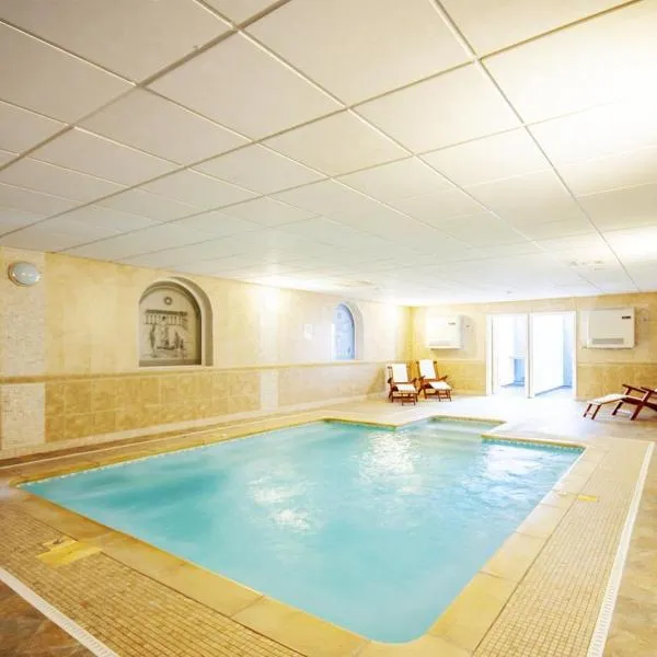 White Waters Hotel, hotel in Llangollen