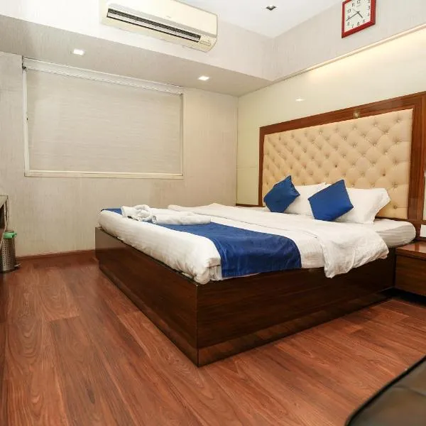 Zenith Homes - Powai Suites, hotel v Bombaji