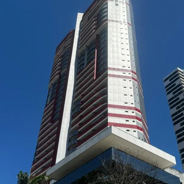 Flat Boulevard Side 2104 Altissimo Padrão com Lazer, hotel in Salvador