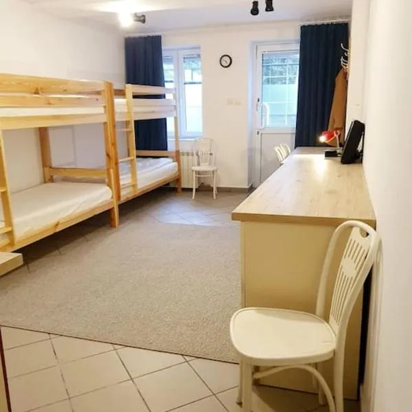 Gdańska 40 - parter, parking, centrum、エウクのホテル