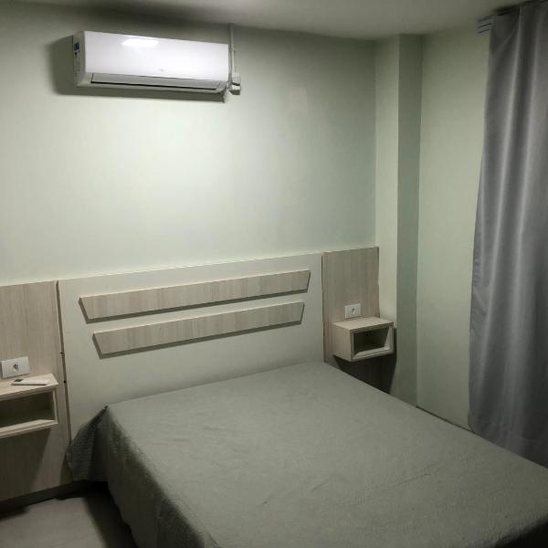 Casa longe de Casa - Ótima Localização - Foto 2