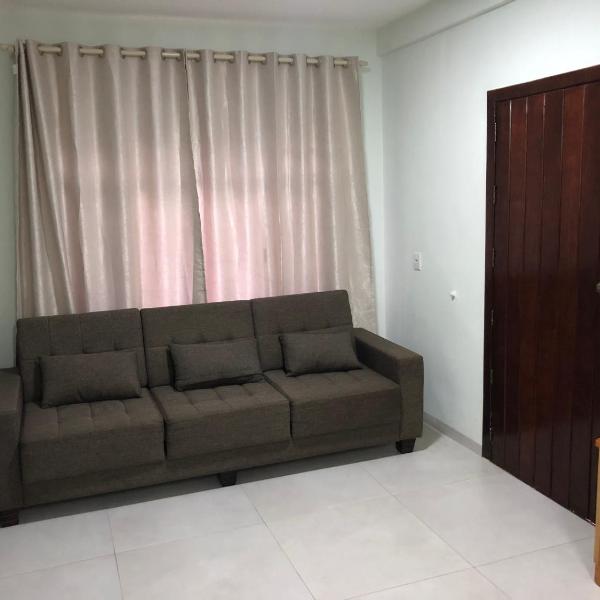 Casa longe de Casa - Ótima Localização - Foto 5