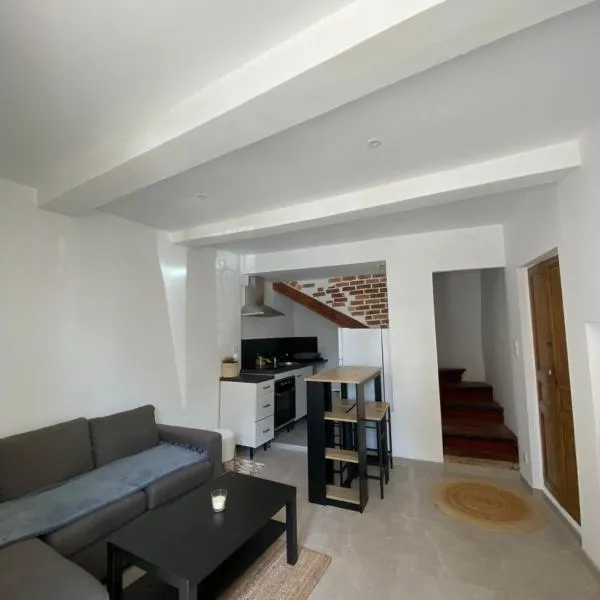 Charmante Maison de Village, hotel em Aubignan