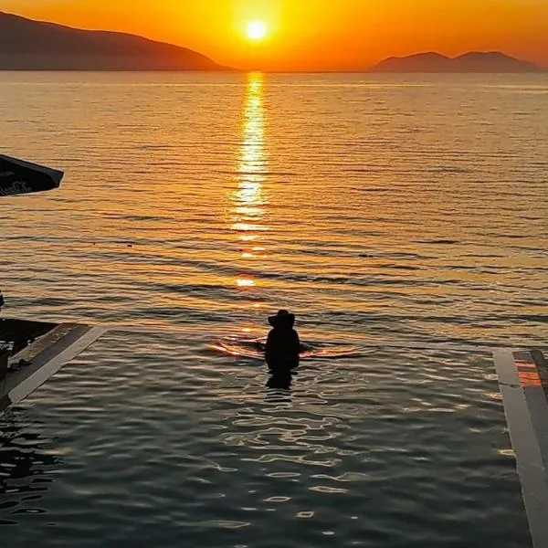 Dukes Albania, hotel in Vlorë