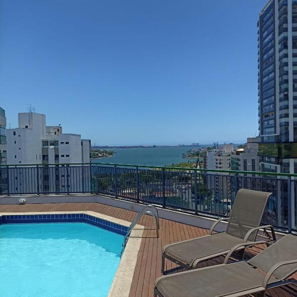 Flat com piscina, academia e vista para o mar