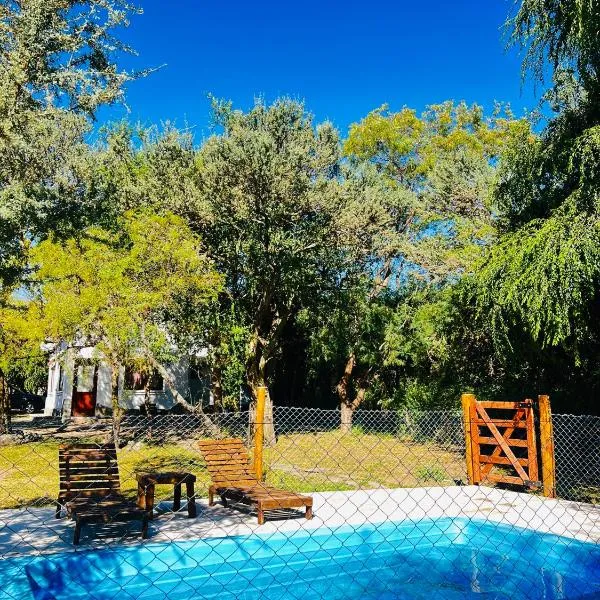 Cabañas La Felicidad, отель в городе Мерло