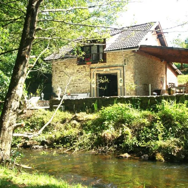 Moulin du XIIème siècle, hotel v destinaci Bersac-sur-Rivalier