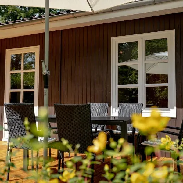 Gemütliches Holzhaus am Meer, hotel in Neustadt am Rübenberge
