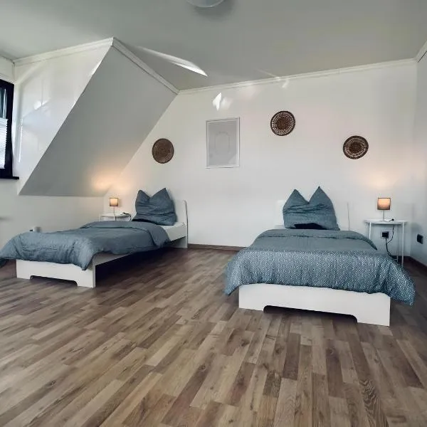 Apartment SOUHA II - große Unterkunft in Bentheim, hotel in Bad Bentheim