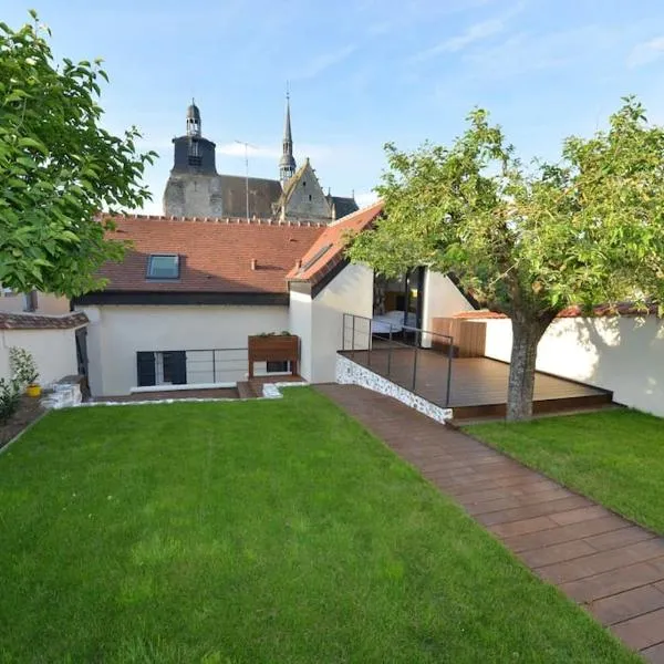 Maison entièrement rénové de 4 pièces – hotel w mieście Nogent-le-Roi