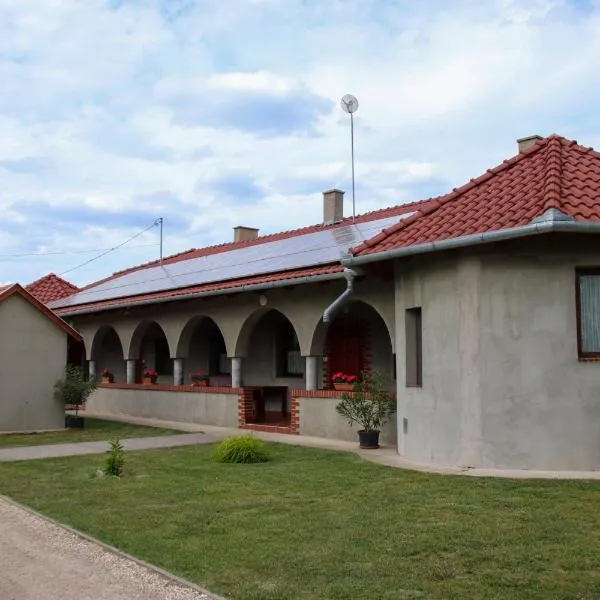 Zsigó Tanya, hotel v destinaci Kiskunfélegyháza