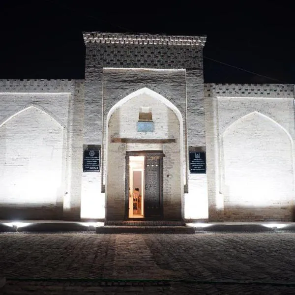 Carousel, hotel in Khiva