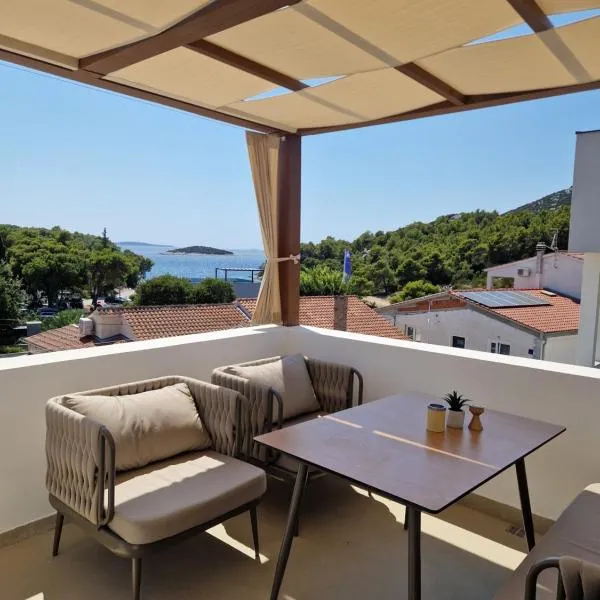 Maris i Maksim, viešbutis mieste Tribunj