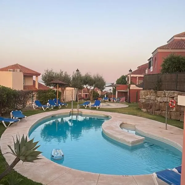 Brisa HOUSE, hotell i Manilva