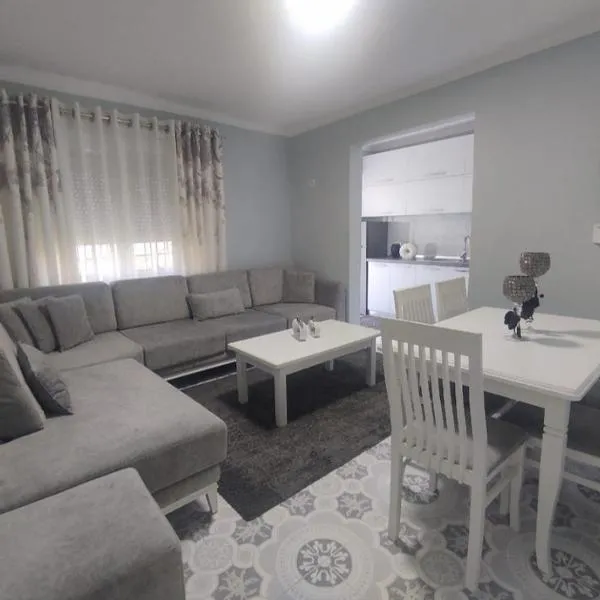 Kruja Cozy Apartment, hotel v destinaci Krujë