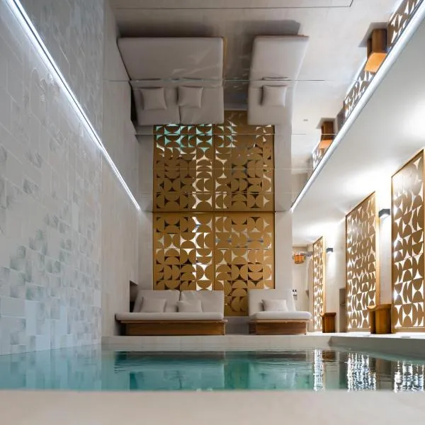 Grand Hôtel Du Parc - Teritoria, hotel v destinaci Aix-les-Bains