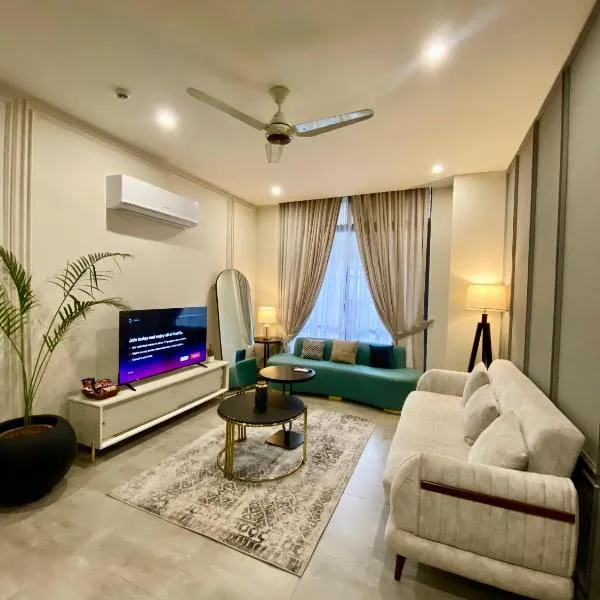 Skypark One Gulberg - Apartments by Superhost, hotel v destinaci Islámábád