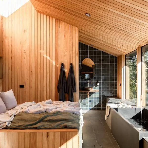 Hunter Huon Valley Cabin Three, hotel v destinaci Glen Huon