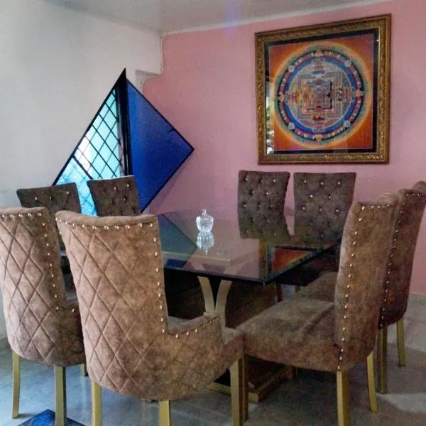 Confortable con capacidad para grupos de 11 personas, hotell sihtkohas Florencia
