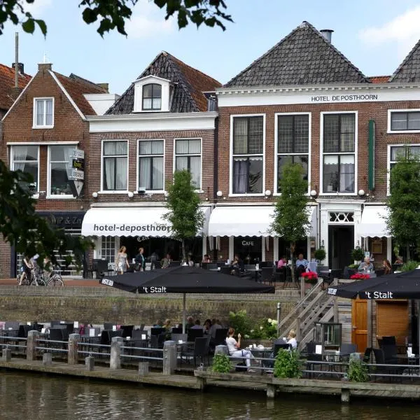 Hotel Café Restaurant De Posthoorn, hotel en Dokkum