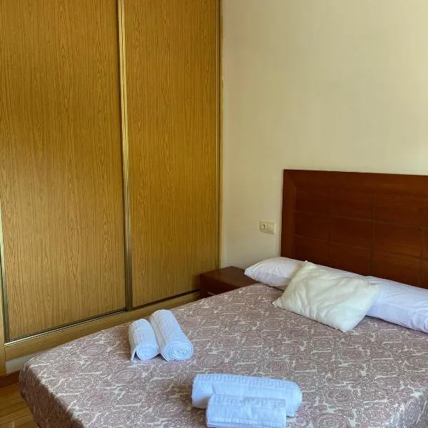 Carballeira, hotel v destinaci Moraña
