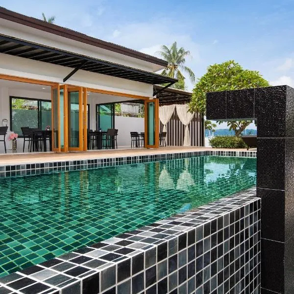 Nariya Bayfront Phuket, hotel in Ban Bang Chak