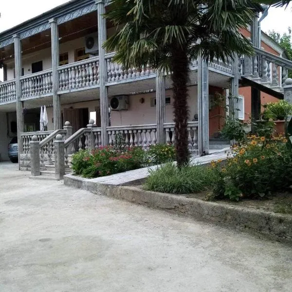 Tskaltubo Guesthouse Oda, hotel a Tskaltubo