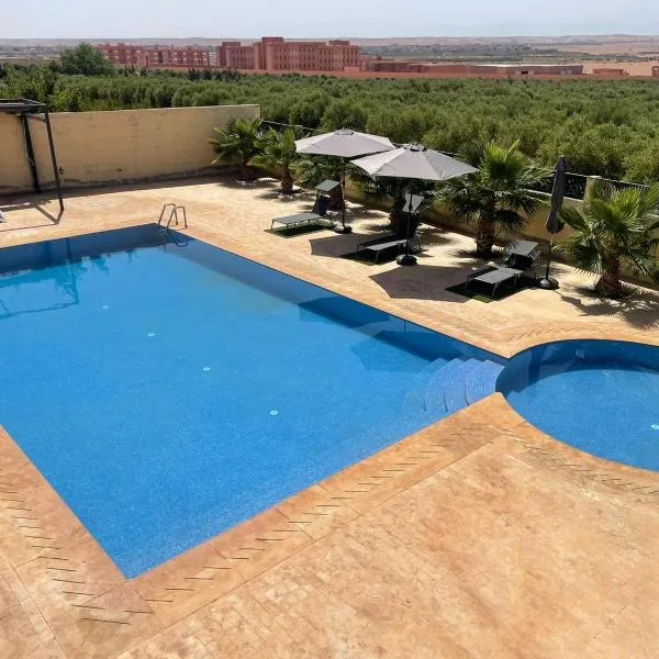 Charmante villa avec piscine DAR LUD, hotel v destinaci Chichaoua