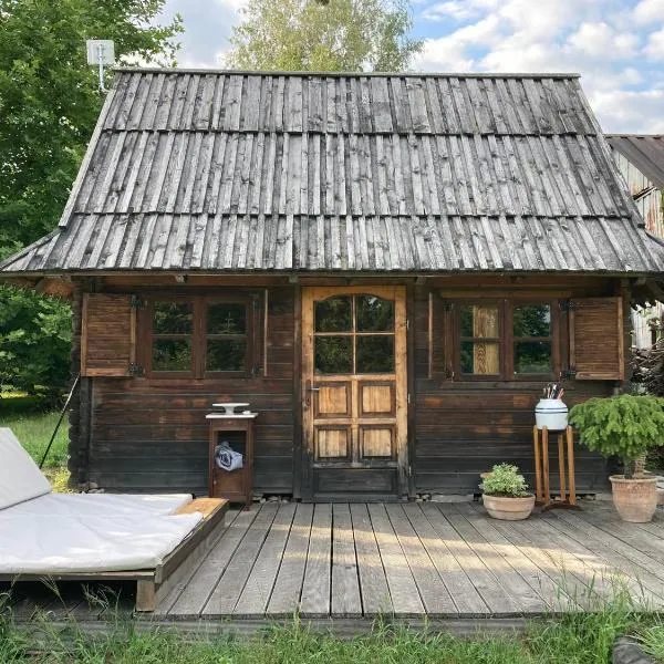 Domek Samice, hotel en Samice