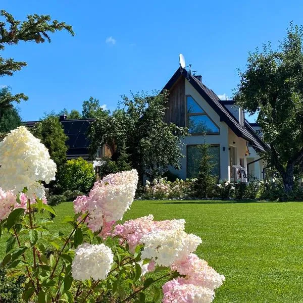 Osada Białka Tatrzańska - apartamenty & domki z ogrodem dla rodzin, Odkryj-Bialke, ξενοδοχείο σε Białka Tatrzanska