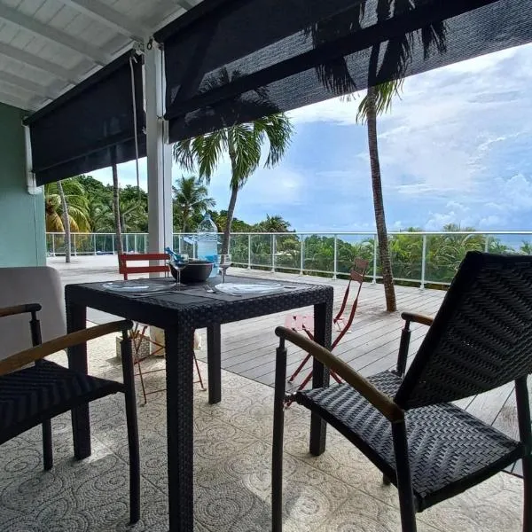Logements Vue Mer accès piscine en Guadeloupe, hotell sihtkohas Bouillante