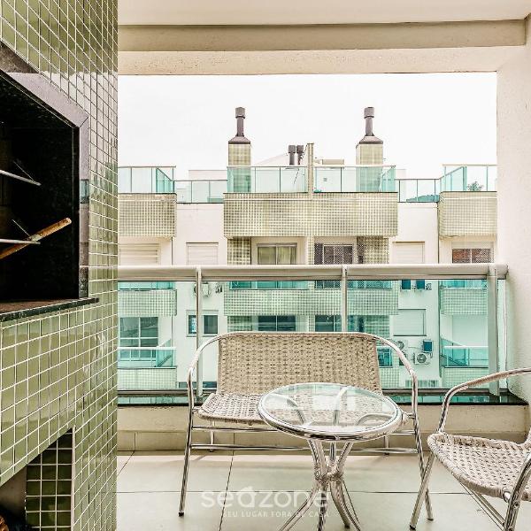 Lindo e espaçoso apartamento nos Ingleses SDO206