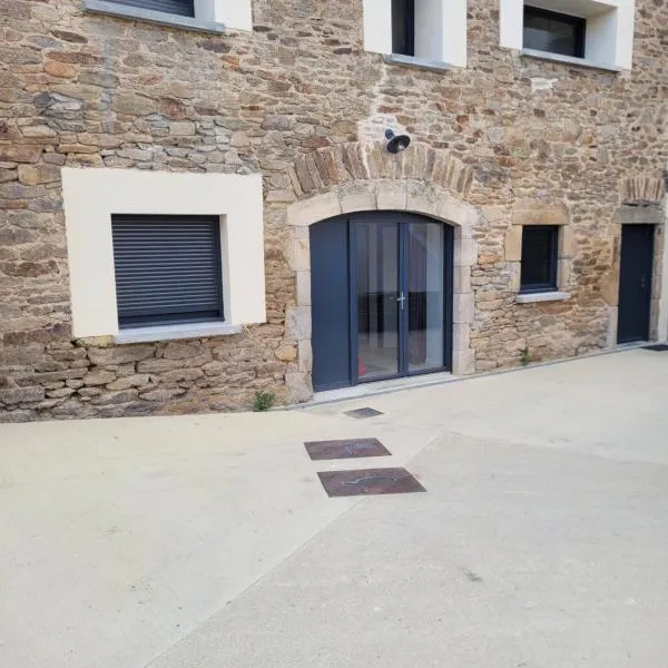 Vielle grange rénovéeTout confort, hotel v destinácii Comps-la-Grand-Ville