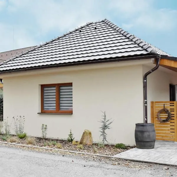 PENZION u Restaurace Na Koreji, hotel v destinaci Štětí
