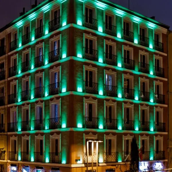 JC Rooms Santo Domingo, hotel in Madrid
