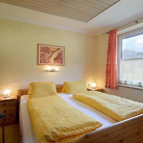 Ruhige Ferienwohnung mit Kaiserblick - 4 Personen, hotel a Schwoich