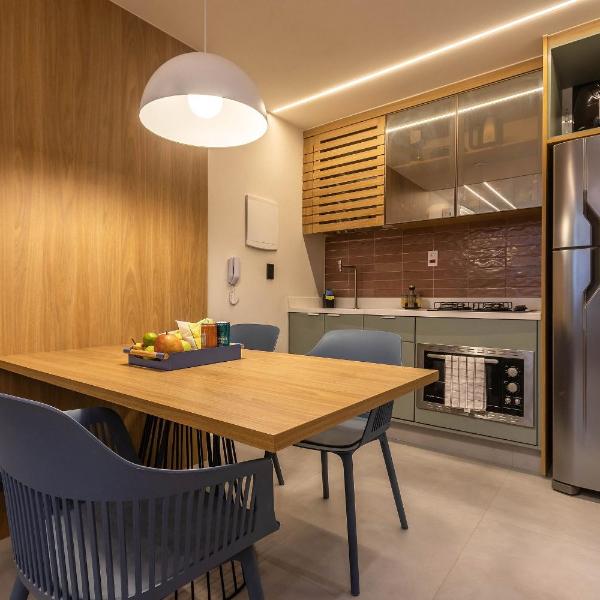 Conforto e vista mar na quadra da praia de Copa