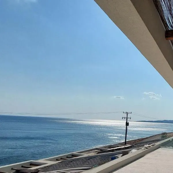 Katerina's Residences, hotel v destinaci Vatera