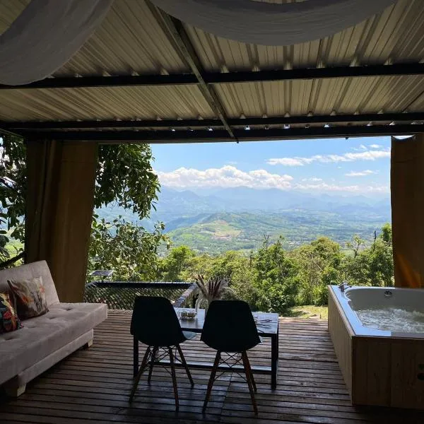 Afrika Glamping, ξενοδοχείο σε Palestina