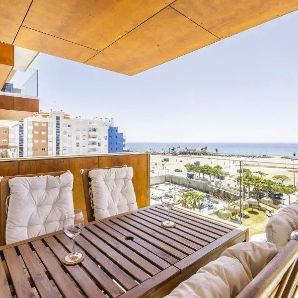 A&N Ocean View Family Apartment with Pool & Parking, Hotel in Torre del Mar