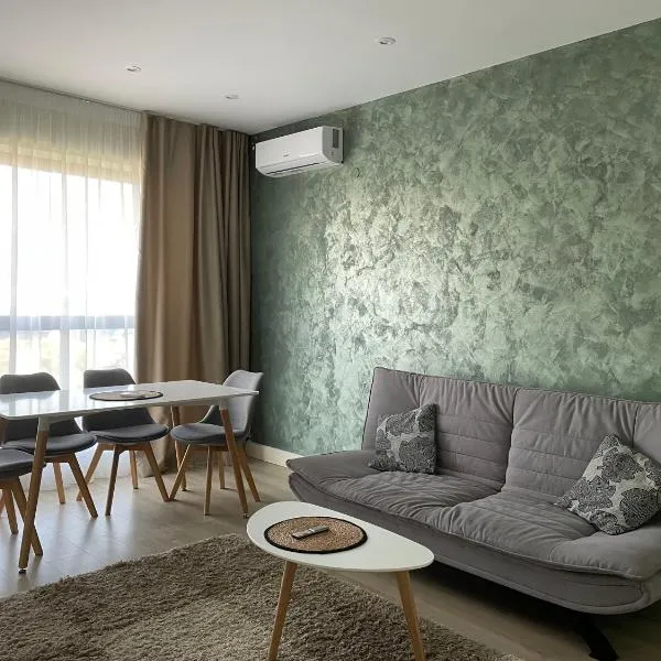 Sunrise Apartments - Onix Pipera, hotel in Bucharest