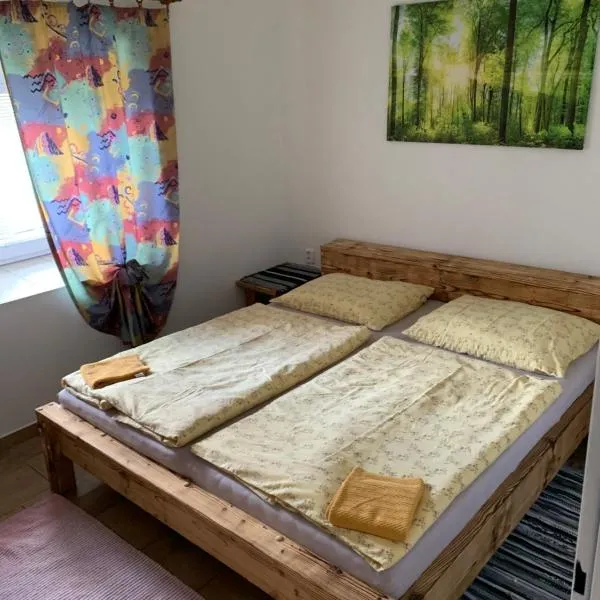 Apartmá 2 Zbytiny, hotel v destinaci Zbytiny