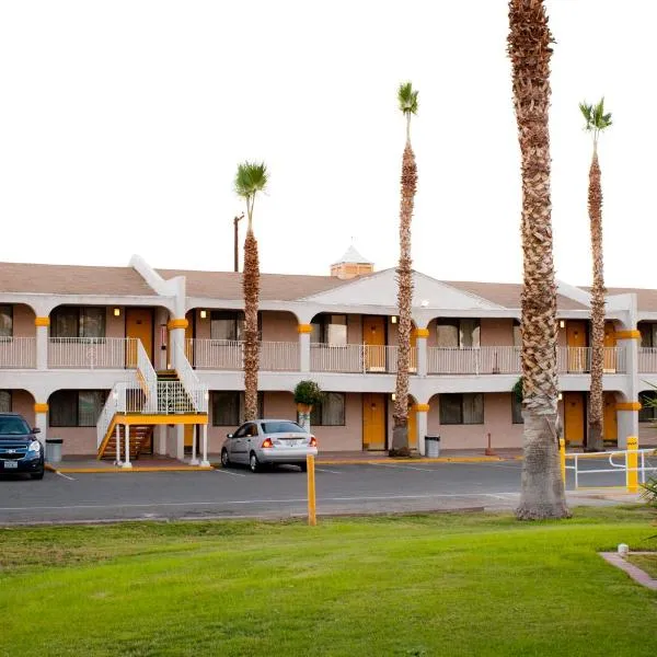 Emerald Inn & Lounge, hotel v destinaci Blythe