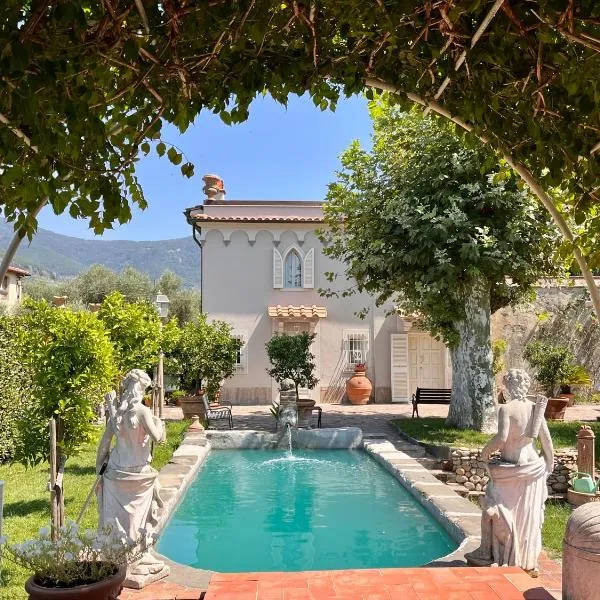 B&B Ninfeo dell' Arancera，卡爾奇的飯店