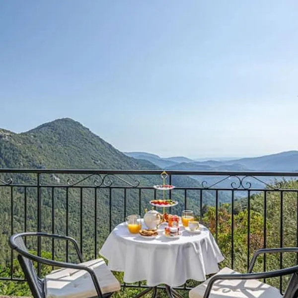 Havre de Paix et Vue Exceptionnelle Proche Monaco、Peilleのホテル