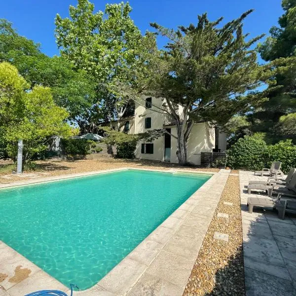 domaine de montbuisson, Hotel in Tourbes