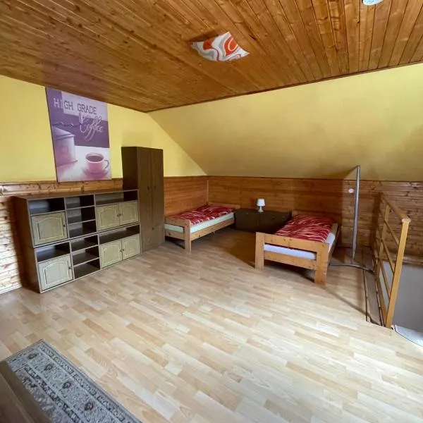 Hostinec- Pension U Havlů, hotel v destinaci Třebenice